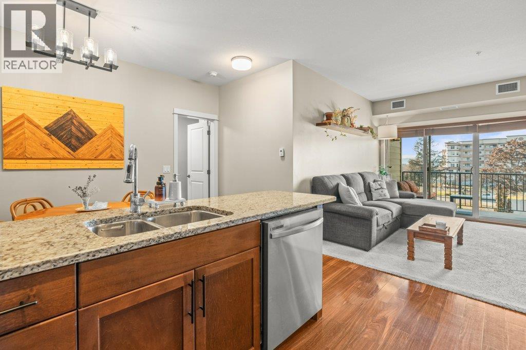 2142 Vasile Road Unit# 307. Kelowna, British Columbia