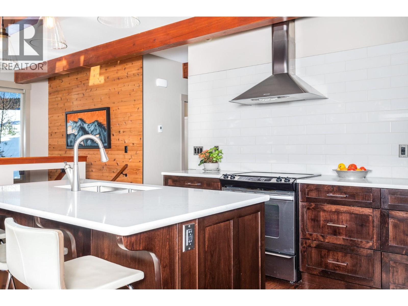 9960 Cathedral Drive. Silver Star, British Columbia