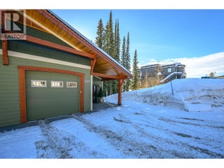 9960 Cathedral Drive. Silver Star, British Columbia