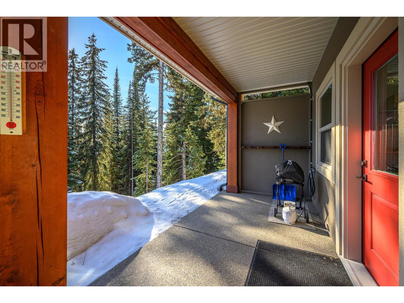 9960 Cathedral Drive. Silver Star, British Columbia