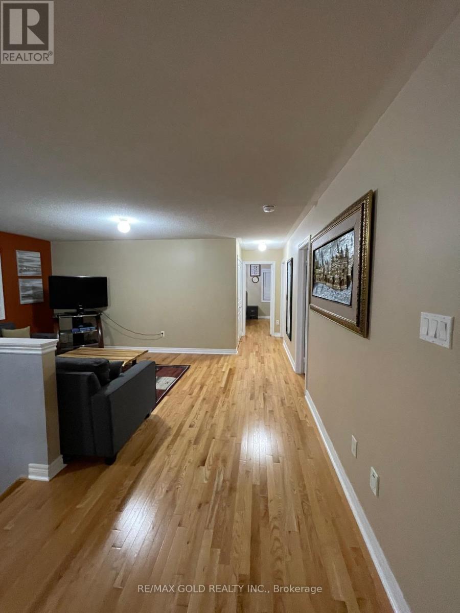 54 Covebank Crescent, Brampton (bram East)