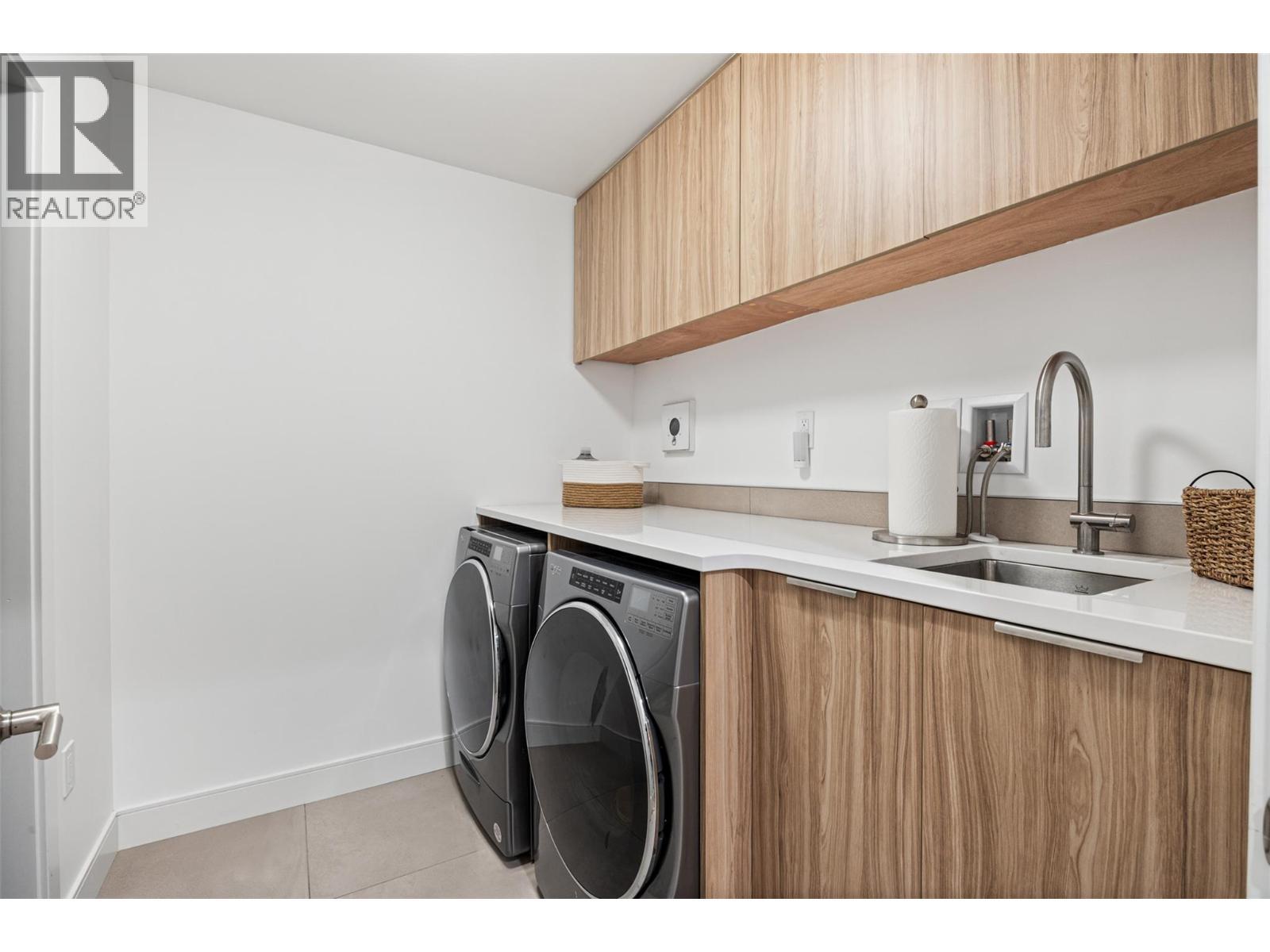 3000 Ariva Drive Unit# 3308. Kelowna, British Columbia