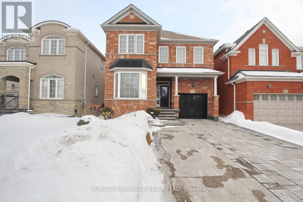 11 Bluffmeadow Street, Brampton (bram East)