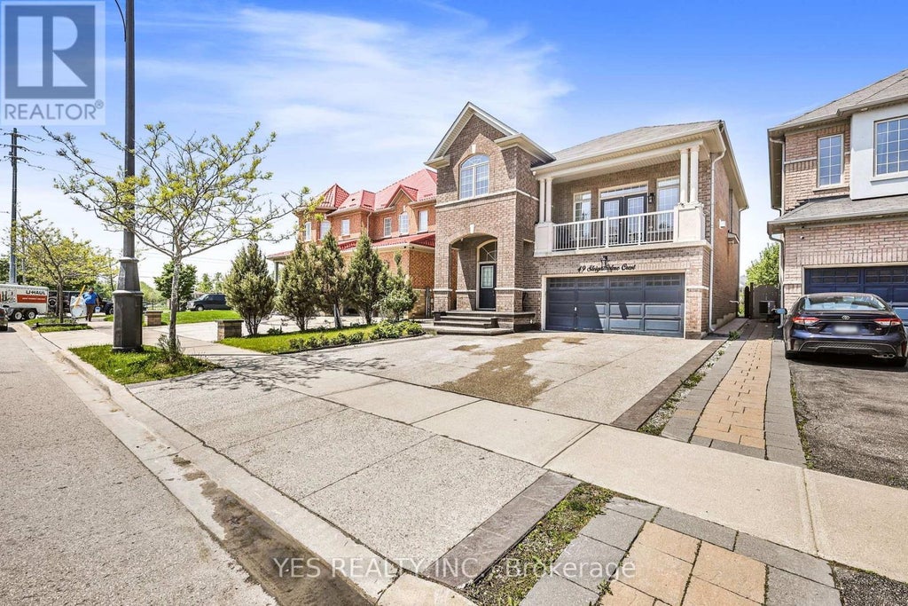49 Sleightholme Crescent, Brampton (bram East)