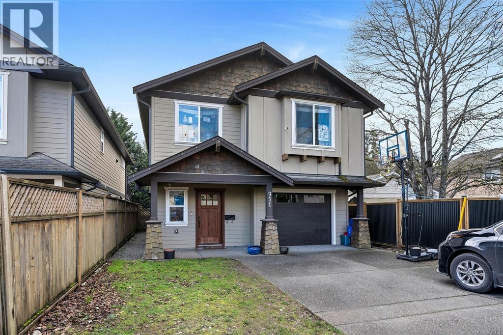 951 Bray Avenue, Langford