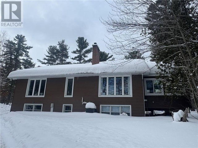 1101 Highway 637, Killarney