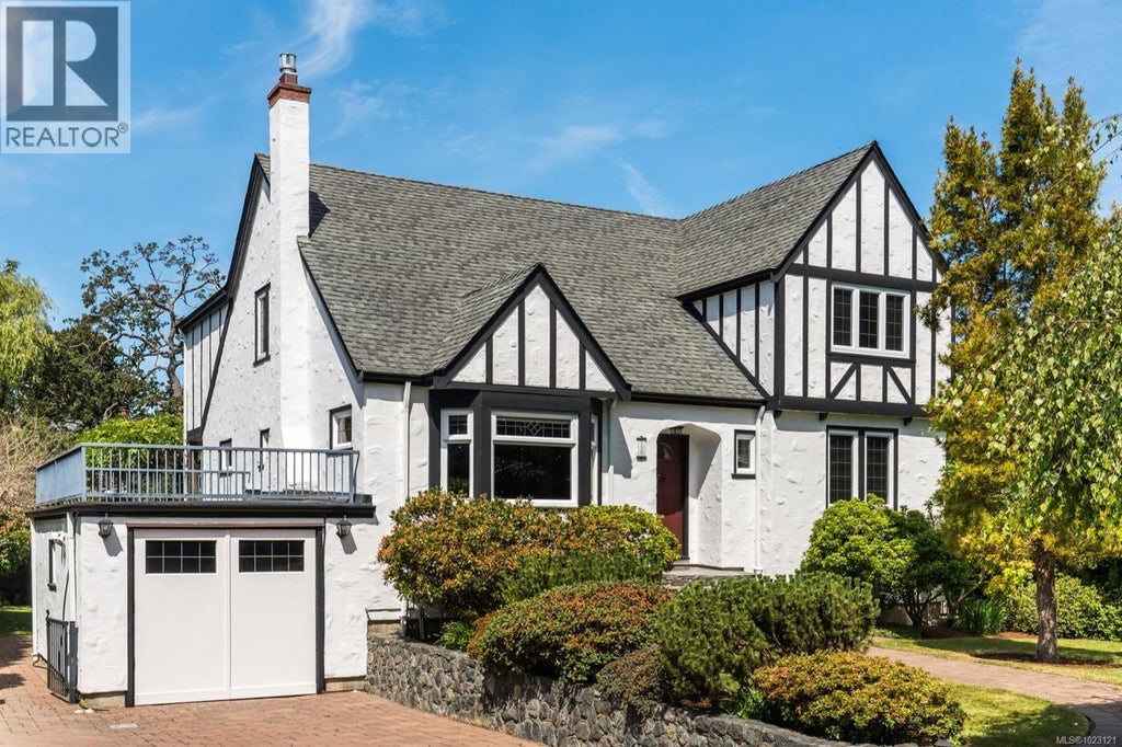 750 Island Road, Oak Bay