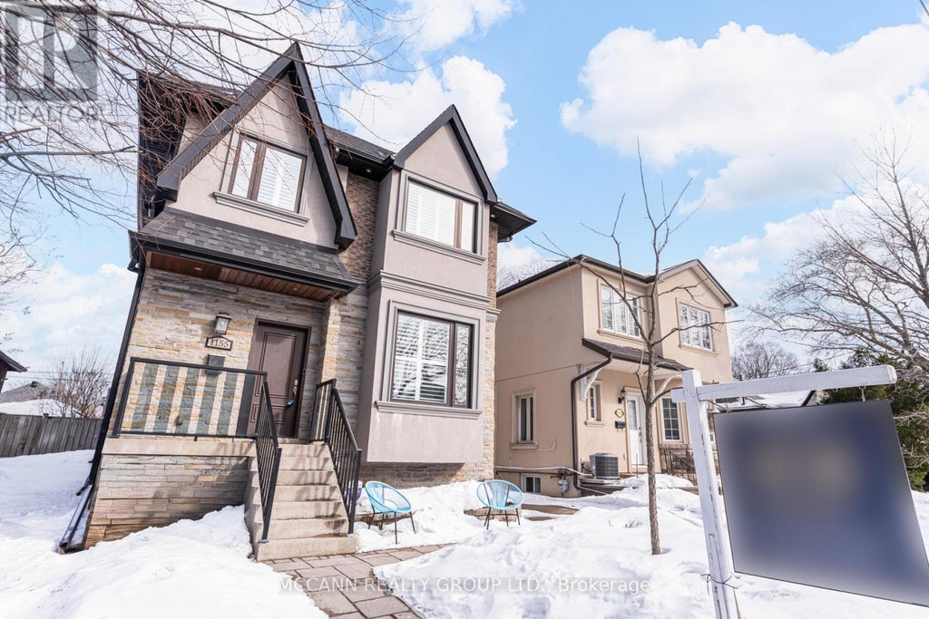 1155 Greenwood Avenue, Toronto (east York)