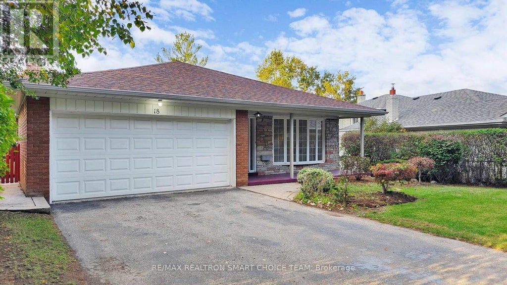 18 Brenham Crescent, Toronto (newtonbrook East)