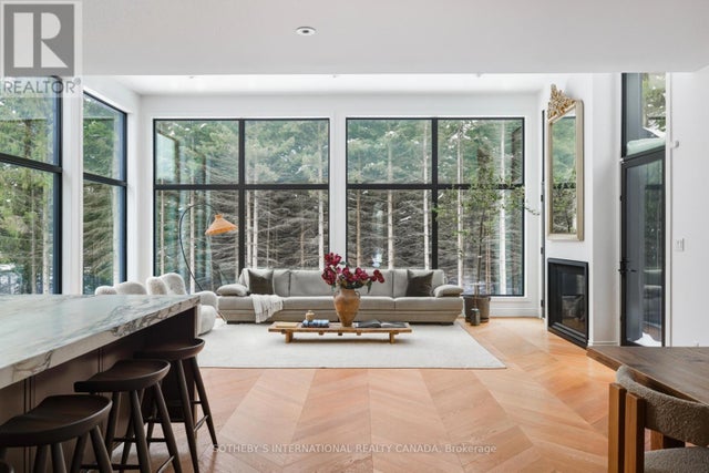 4640 Nassagaweya-puslinch Townline, Puslinch