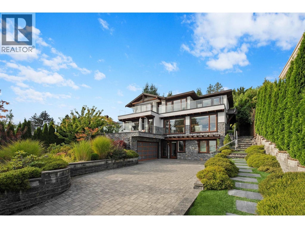 2643 Nelson Avenue, West Vancouver