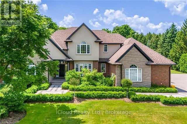 4 Deer View Ridge, Puslinch