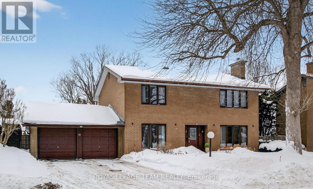 18 Pentland Crescent, Ottawa