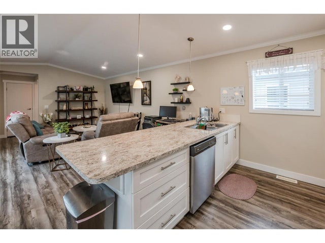 Photo of Listing #10376208