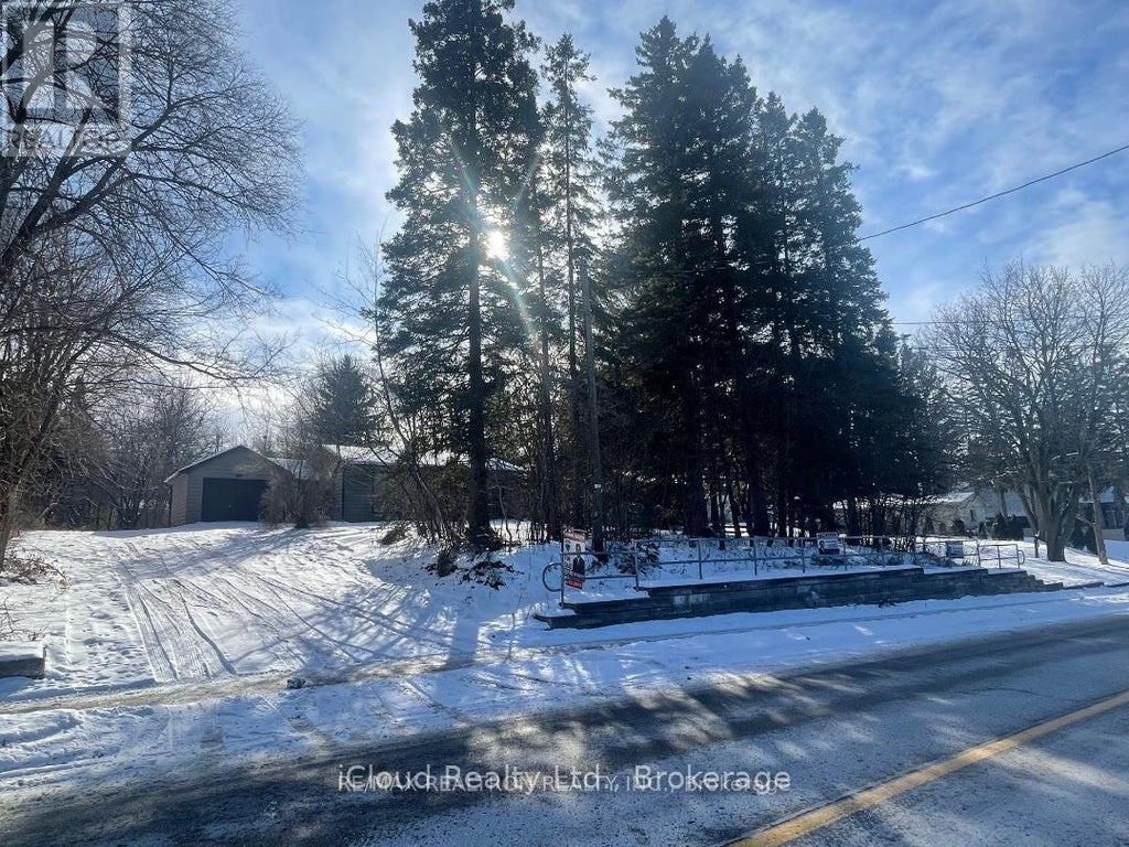 541 Sunset Beach Road, Richmond Hill (oak Ridges Lake Wilcox)