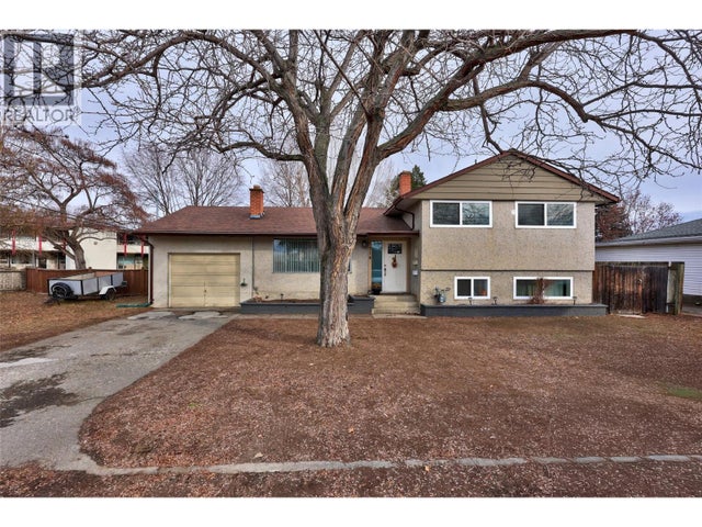 714 9th Street, Kamloops