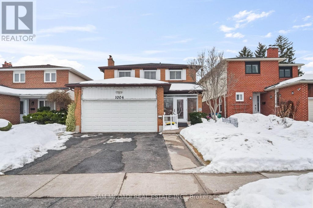 1004 Queensbridge Drive, Mississauga (creditview)
