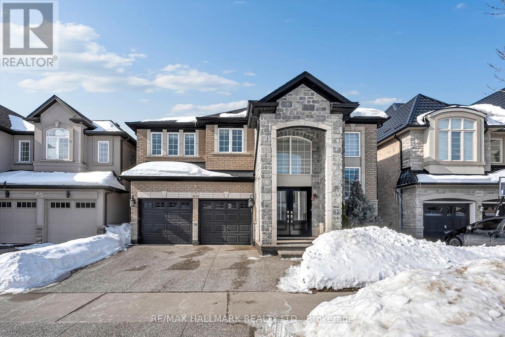 4689 Leanna Heights Road, Burlington (alton)