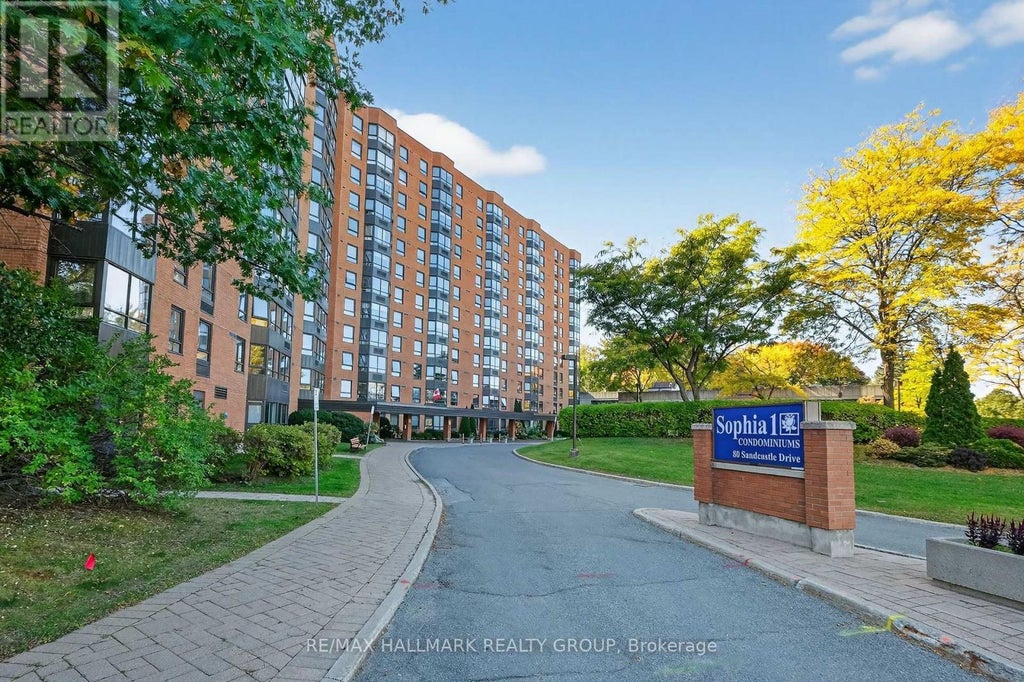 1207 - 80 Sandcastle Drive, Ottawa