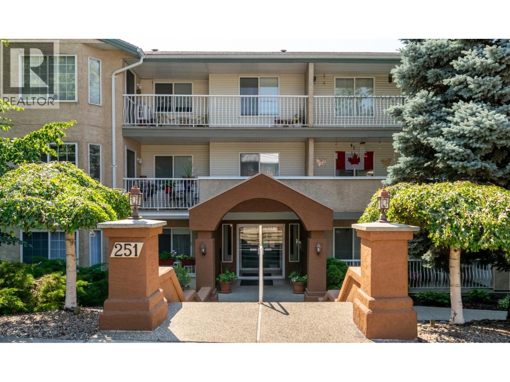251 6 Street Se Unit# 109, Salmon Arm