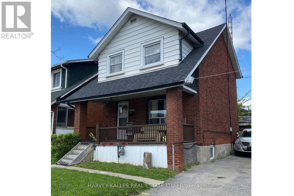 2014 Lawrence Avenue W, Toronto (weston)