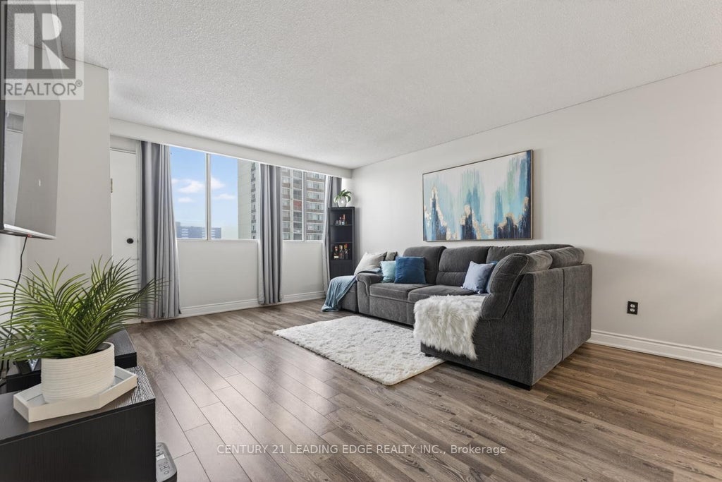 707 - 40 Bay Mills Boulevard, Toronto (tam O'shanter-Sullivan)