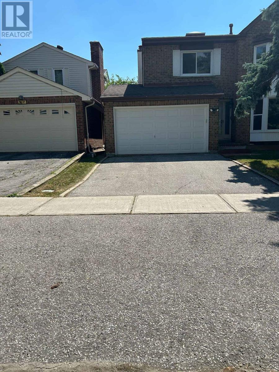 35 Wintermute Boulevard, Toronto (steeles)