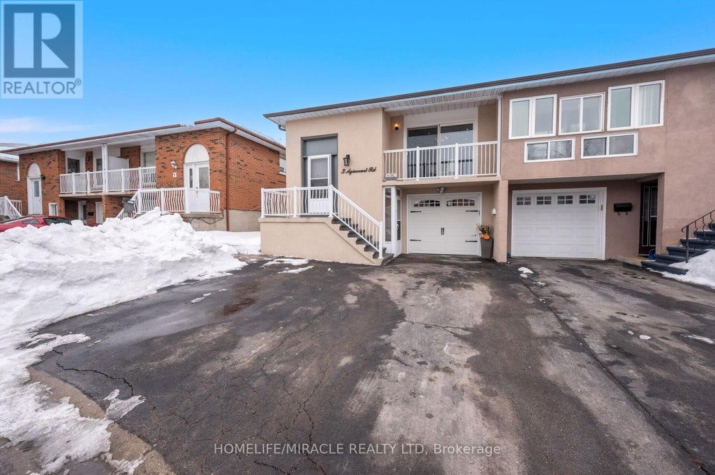 3 Agincourt Road, Vaughan (west Woodbridge)