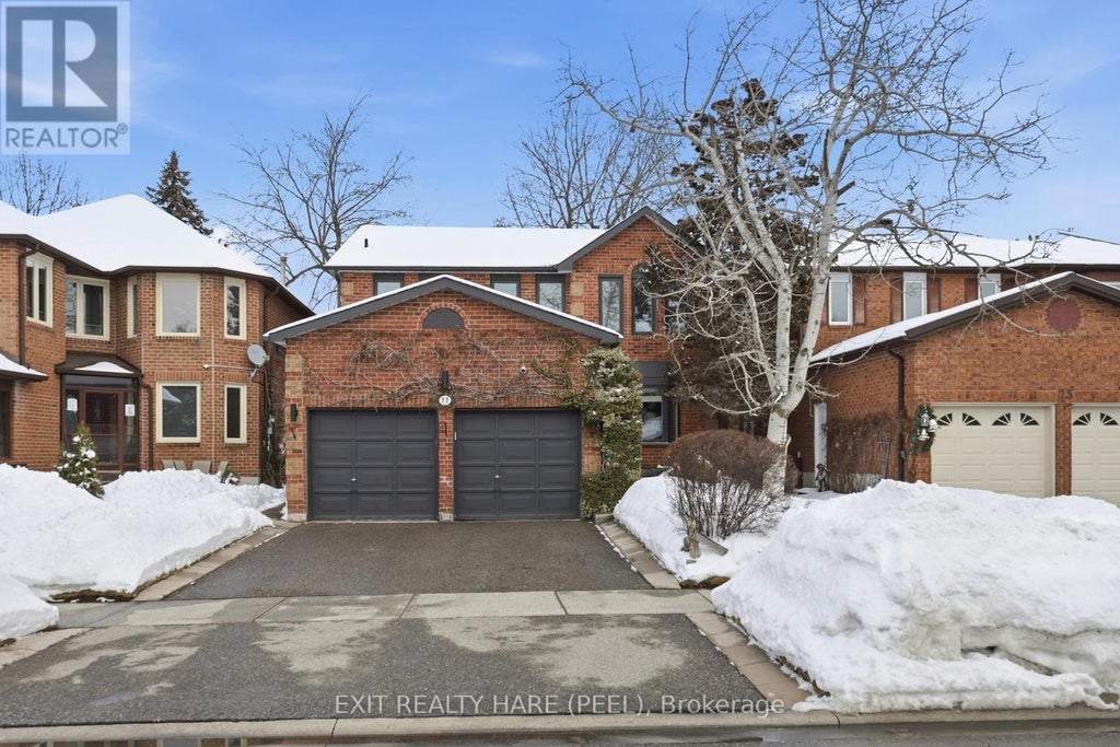 77 Lord Simcoe Drive, Brampton (westgate)