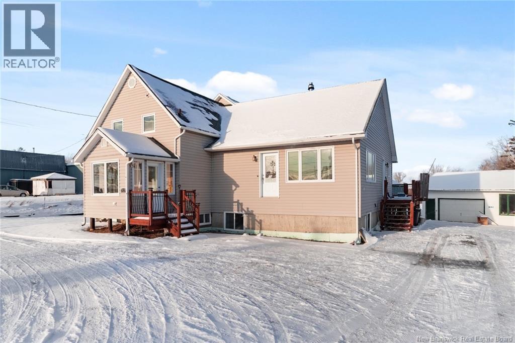 2535 Route 102, Lincoln