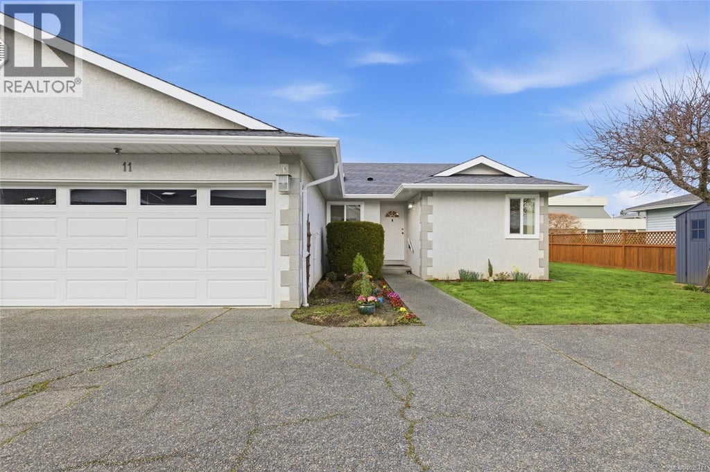 11 10055 Fifth Street, Sidney