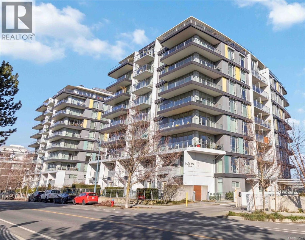 901 373 Tyee Road, Victoria