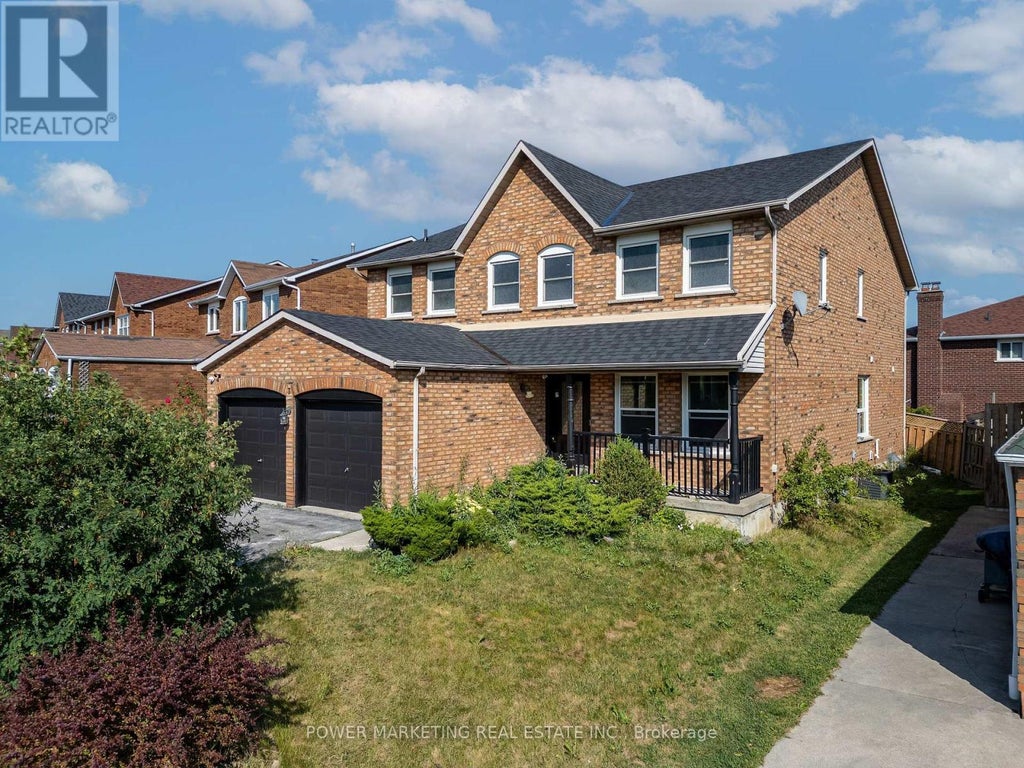 3 Newbury Crescent, Brampton (westgate)