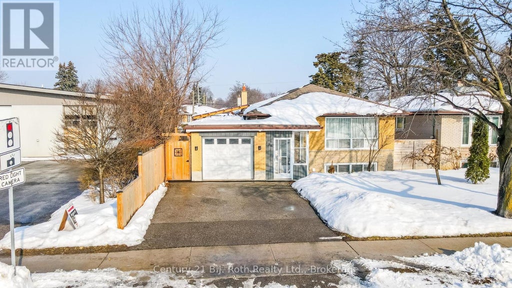 156 The Westway, Toronto (kingsview Village-The Westway)