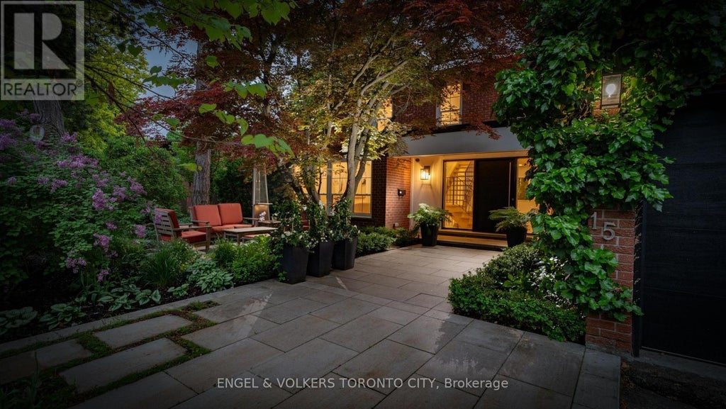 15 Silvergrove Road, Toronto (st. Andrew-Windfields)