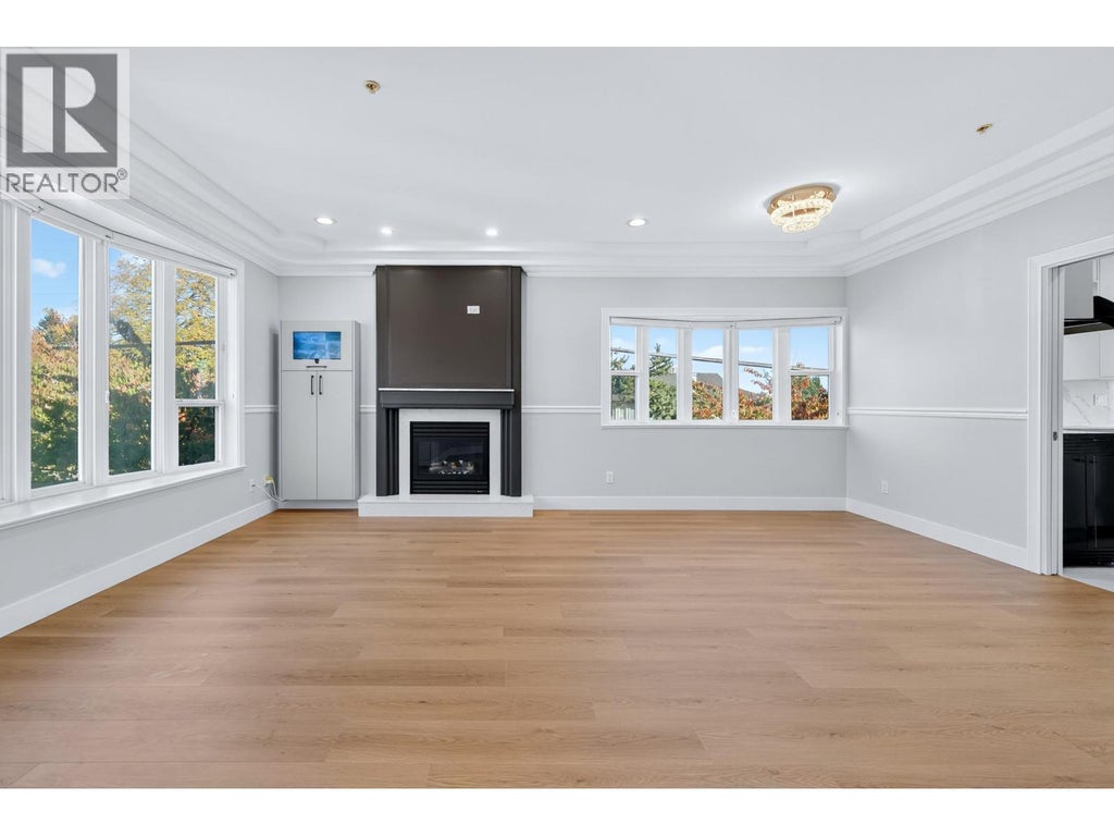 392 E 63rd Avenue, Vancouver