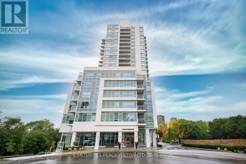 204 - 10 Wilby Crescent, Toronto (weston)