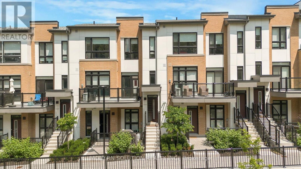 Q-208 - 155 Canon Jackson Drive, Toronto (beechborough-Greenbrook)