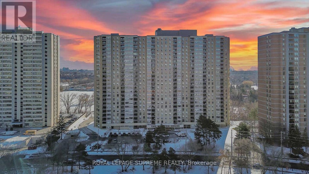 602 - 75 Emmett Avenue, Toronto (mount Dennis)