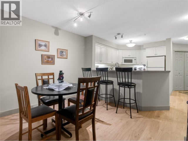 Photo of Listing #10376922