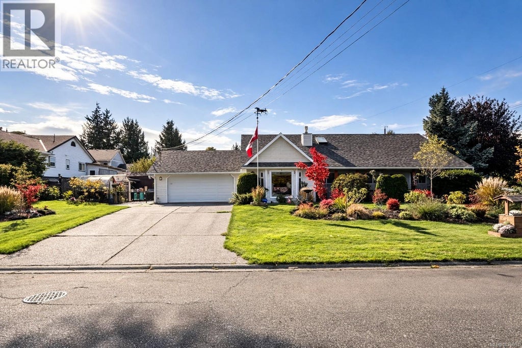 697 Woodburn Street, Parksville