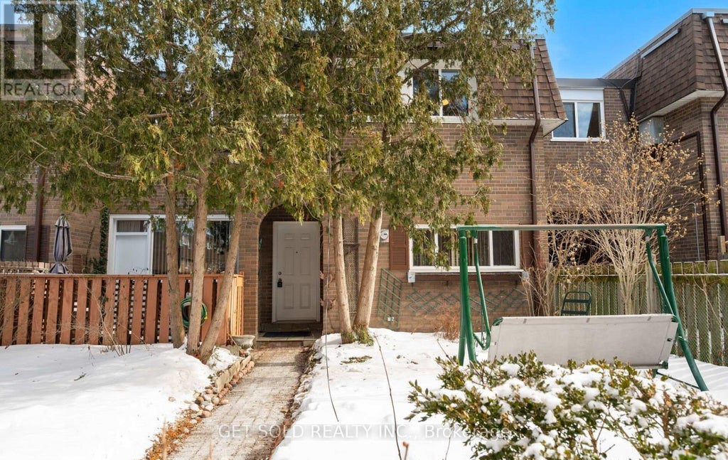 827 - 20 Tandridge Crescent, Toronto (elms-Old Rexdale)