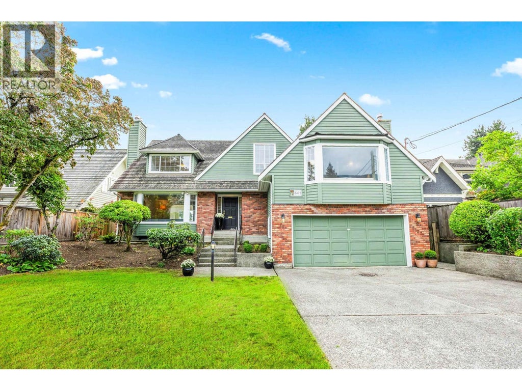 2372 Kings Avenue, West Vancouver