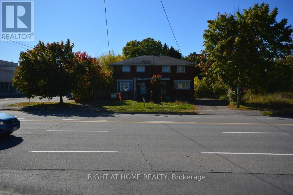 348 Woodroffe Avenue, Ottawa