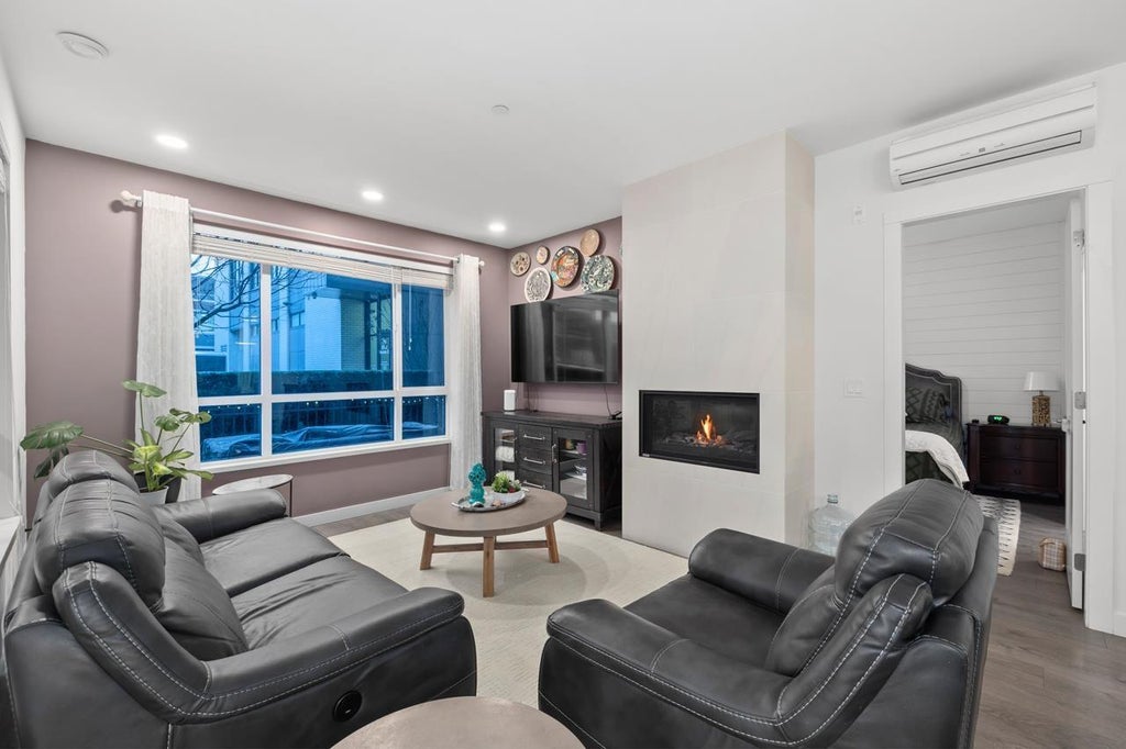 110 33540 Mayfair Avenue, Abbotsford