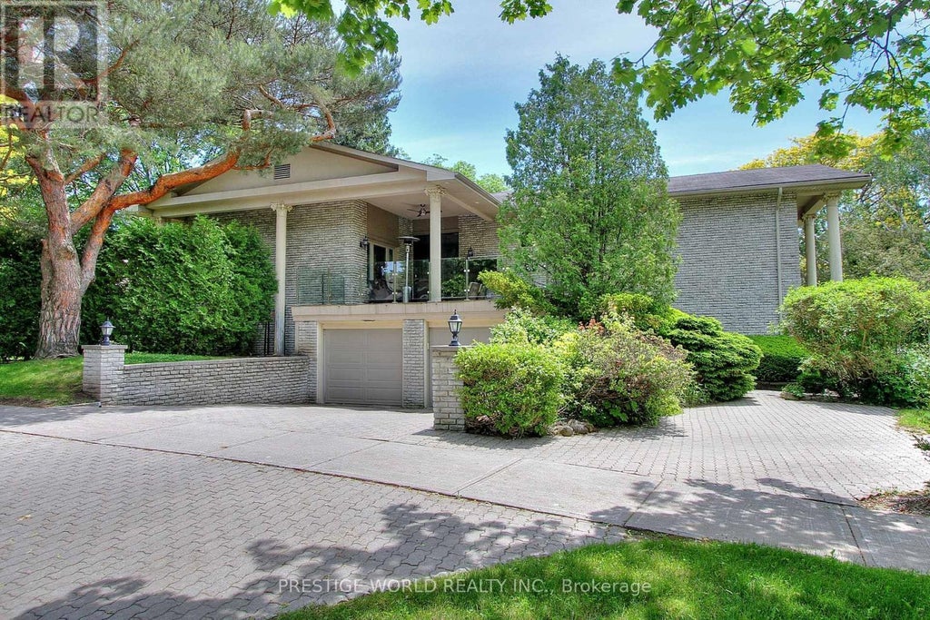 3 Nomad Crescent, Toronto (banbury-Don Mills)