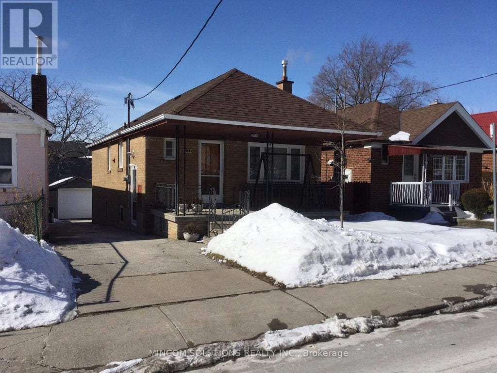 388 Kane Avenue, Toronto (keelesdale-Eglinton West)