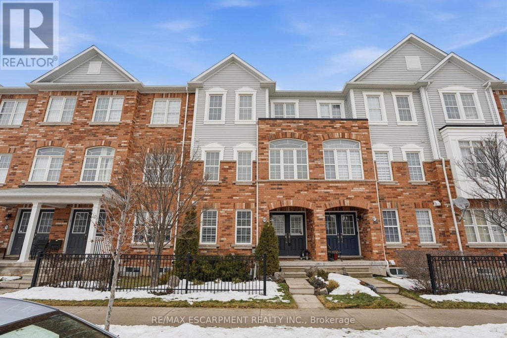 68 - 4823 Thomas Alton Boulevard, Burlington (alton)