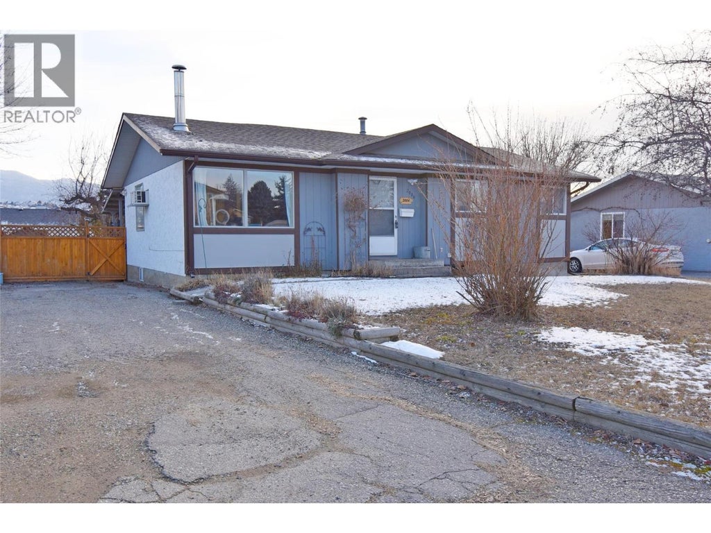 2004 20 Avenue, Vernon