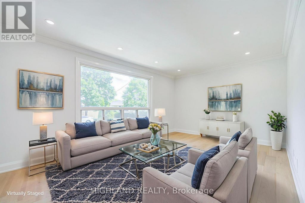 38 Esmond Crescent, Toronto (elms-Old Rexdale)